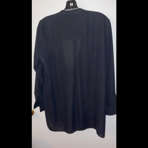 Black 3/4 Sleeve V Neck Blouse With Front Pockets - Picture 2 of 2